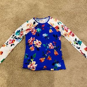Athleta rash guard (never been worn!!)